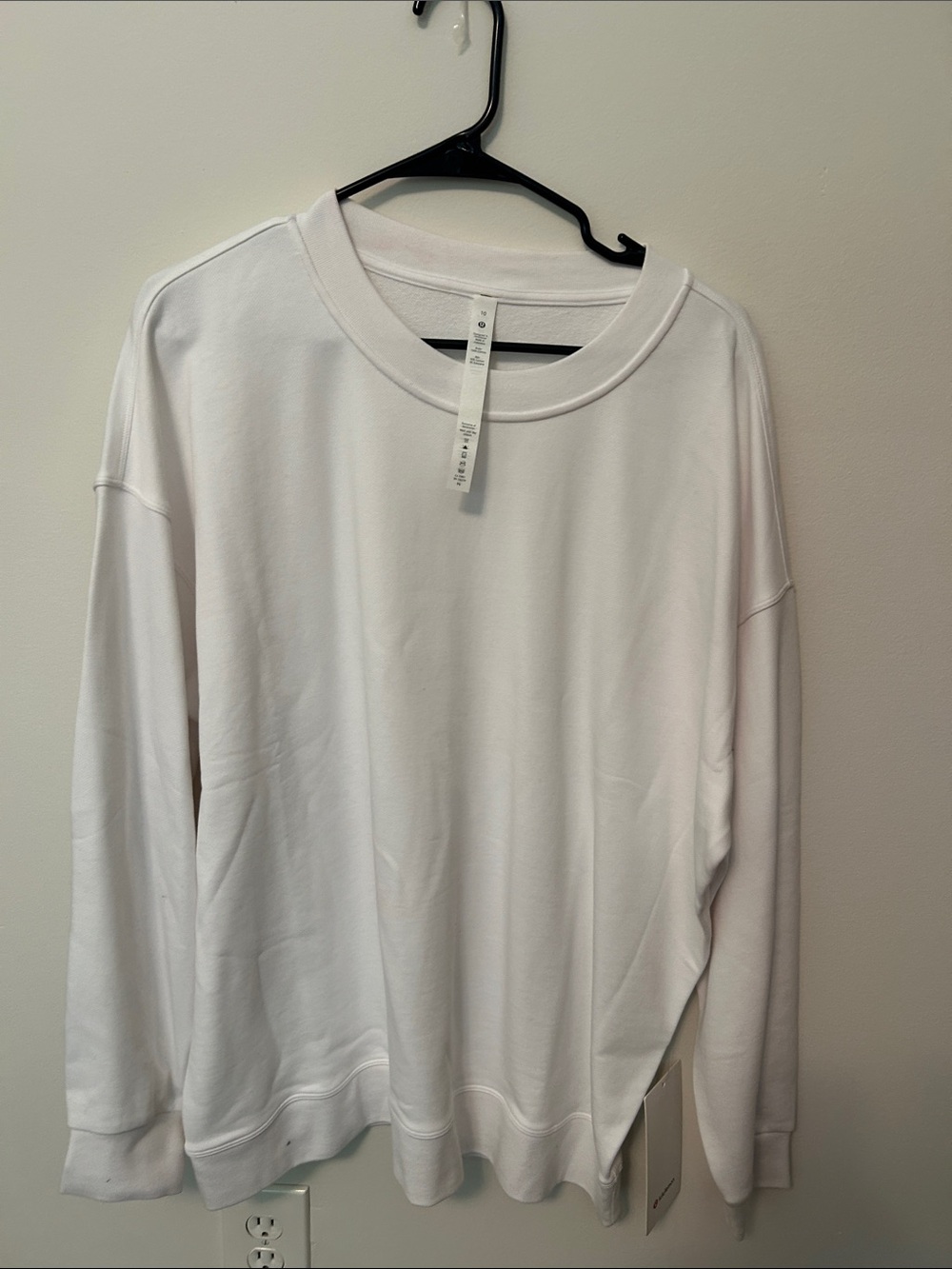 Lululemon Perfectly Oversized White Crewneck Sweatshirt size 10